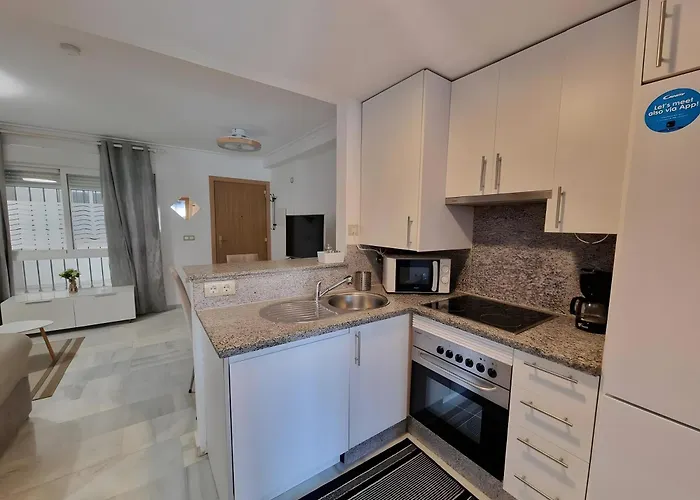 アパート Centrally Located Penthouse A103 フエンヒロラ