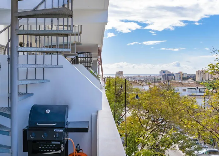 Apartment Centrally Located Penthouse A103 Fuengirola