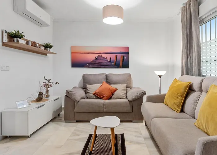 Apartment Centrally Located Penthouse A103 *