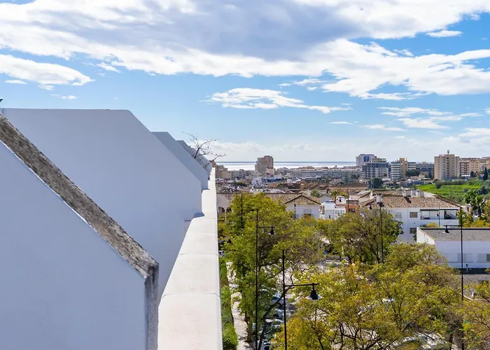 Centrally Located Penthouse A103 *