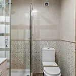 Centrally Located Penthouse A103 Lägenhet