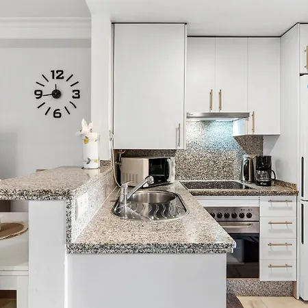 Centrally Located Penthouse A103 Lägenhet Fuengirola